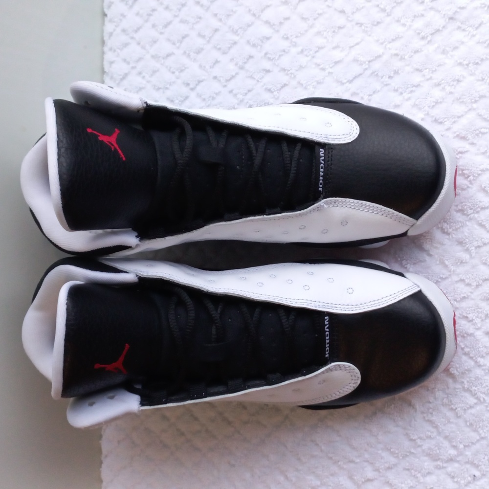 Air Jordan 13 Size 7Y